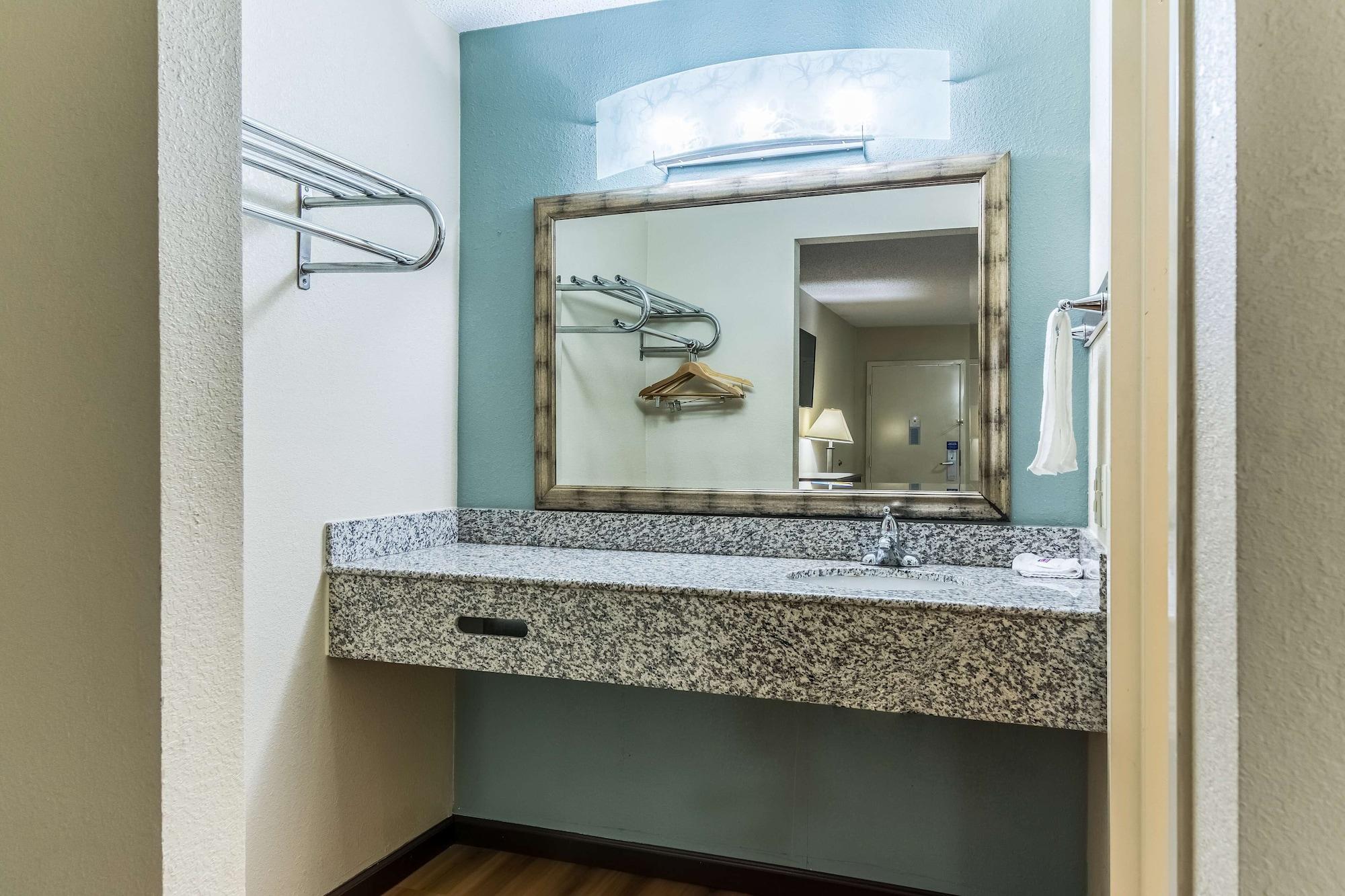 Motel 6-Kenly, Nc Bagian luar foto